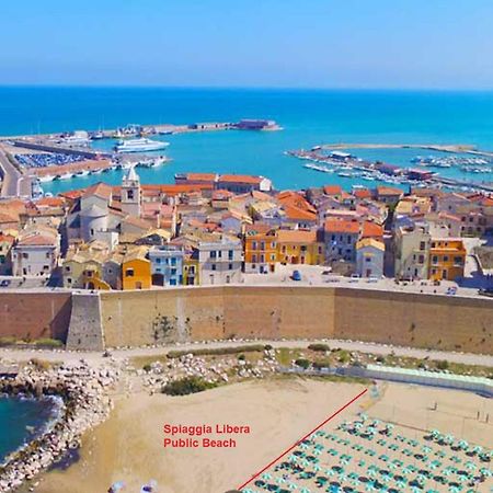Villa Casa Tornola Nel Borgo Termoli Esterno foto